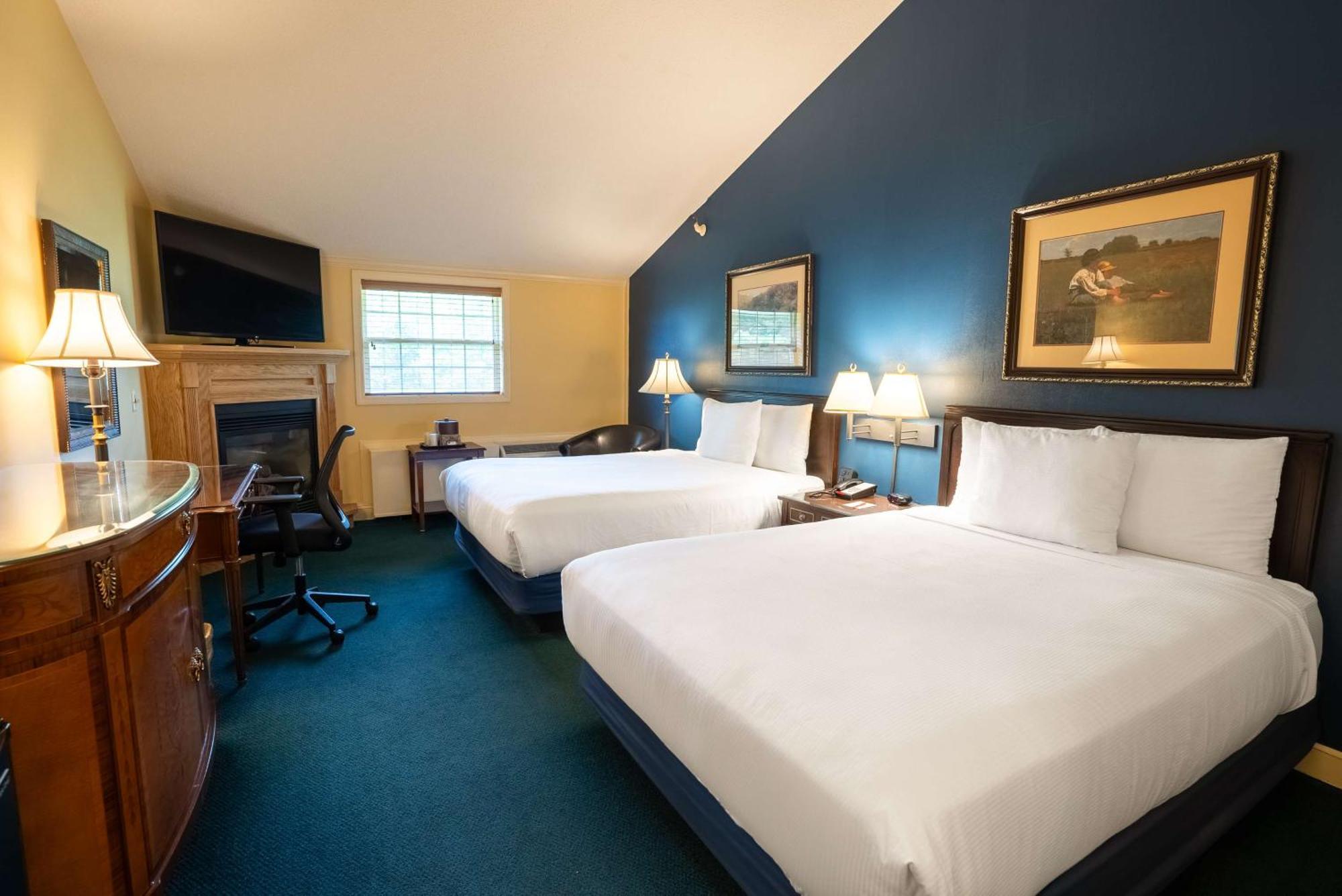 Fireside Inn & Suites Waterville Exterior photo