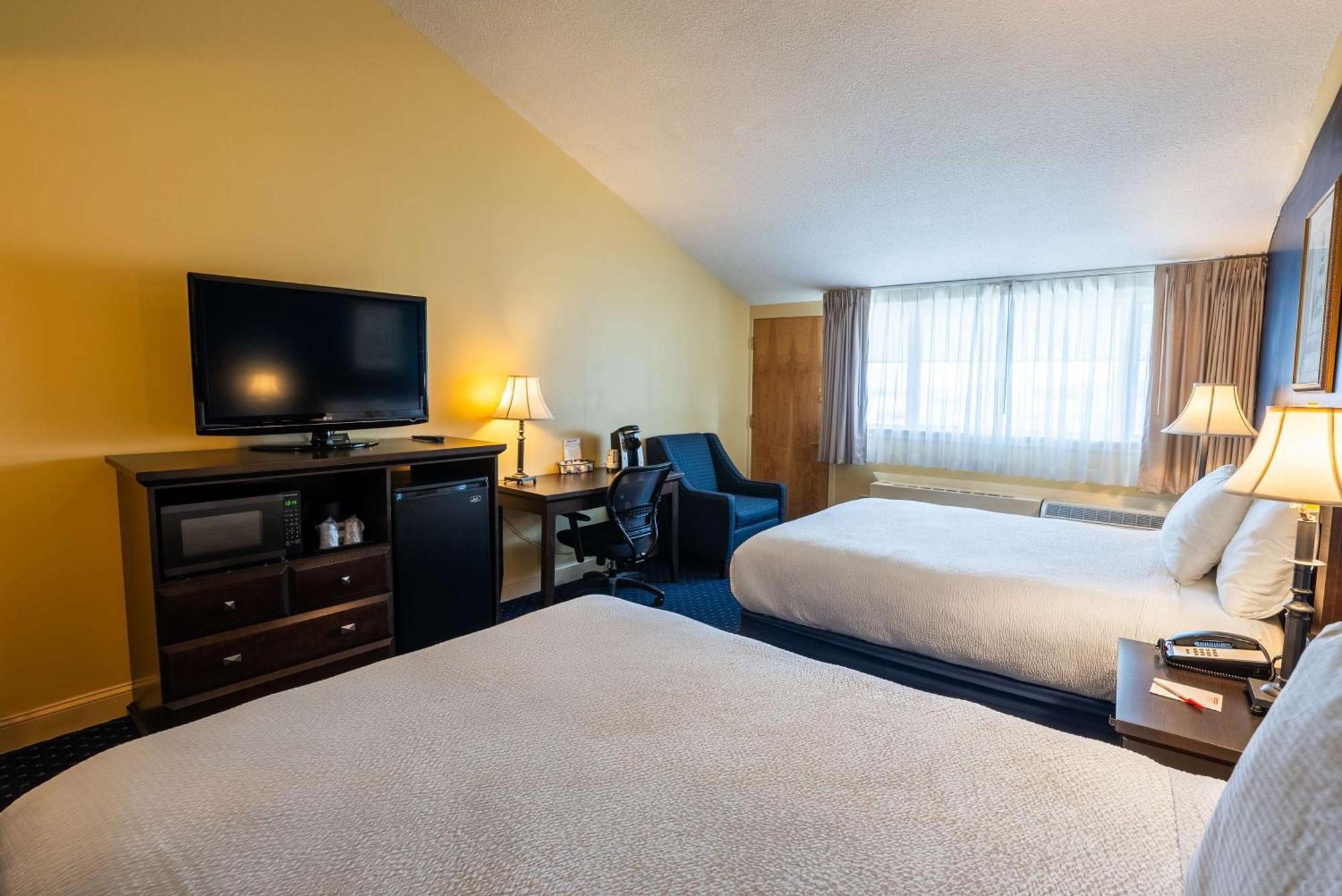 Fireside Inn & Suites Waterville Exterior photo
