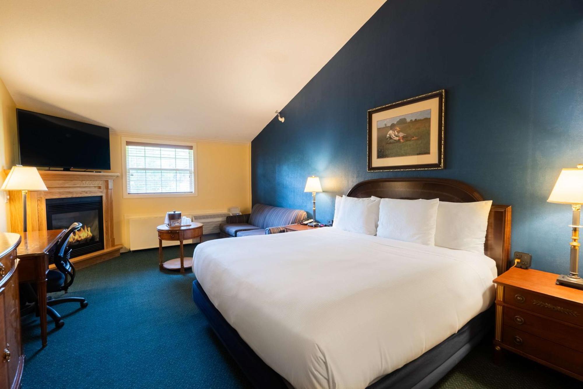 Fireside Inn & Suites Waterville Exterior photo