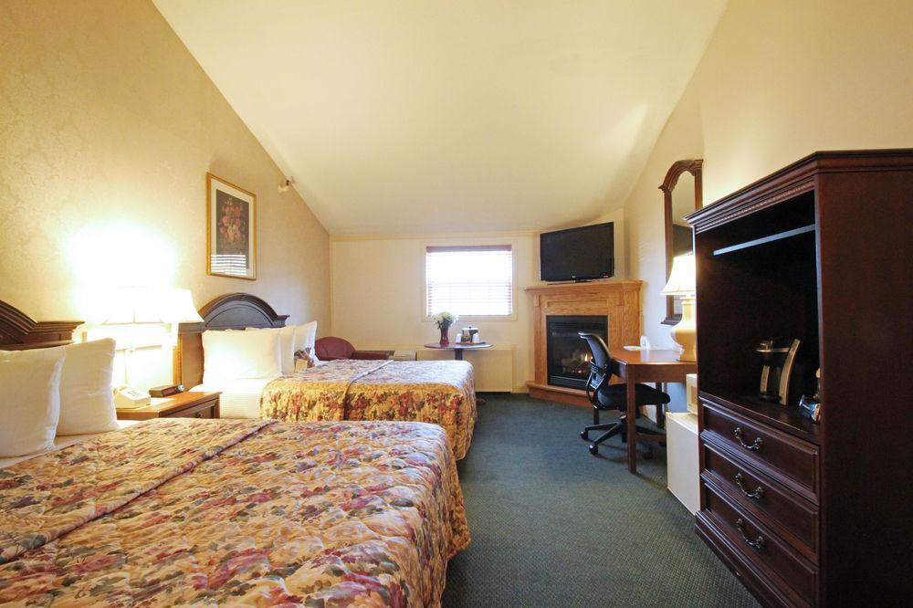 Fireside Inn & Suites Waterville Exterior photo